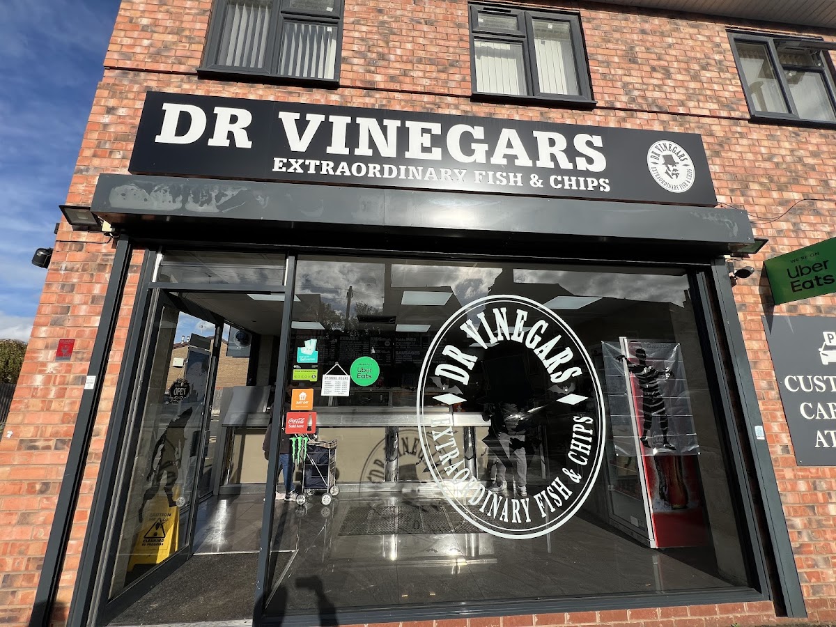 Dr Vinegars Extraordinary Fish & Chips Photos 2